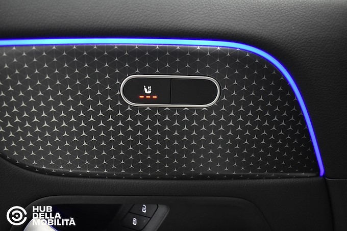 MERCEDES-BENZ EQA 250+ Progressive Advanced Plus